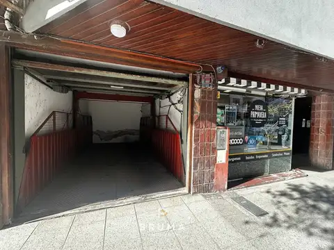 Venta de Cochera con baulera en el Barrio La Perla, Mar del Plata.