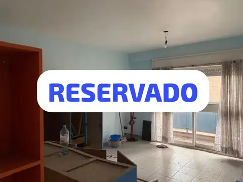 1 AMBIENTE CON BALCON Y COCHERA PROPIA 