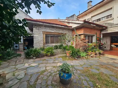 CASA VENTA COGLHAN LOTE DOBLE FRENTE 17,32 X 51,26