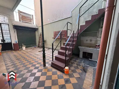 Casa en Alquiler con 1 cochera