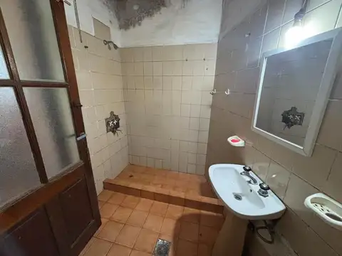 Casa en Alquiler con 1 cochera
