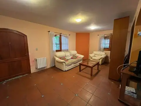 Casa en Venta en Poeta Lugones, USD 220.000