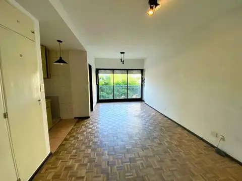 Departamento en Alquiler en Olivos, $ 470.000