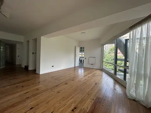 Departamento 5 ambientes con 4 baños