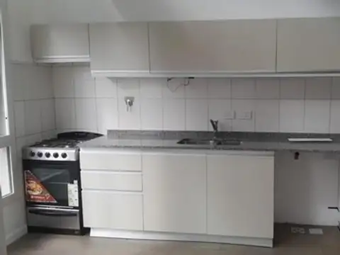 VENTA DUPLEX 2 AMBIENTES CON TERRAZA PRIVADA EN ALMAGRO