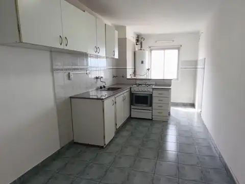 Departamento cuatro ambientes zona puerto alquiler 