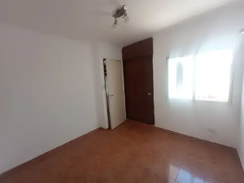 Depto Tipo Casa en Venta 26 años