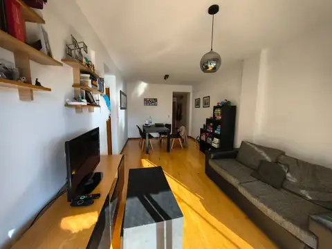 Venta Depto 3 Amb con Balcón al Frente -Caballito