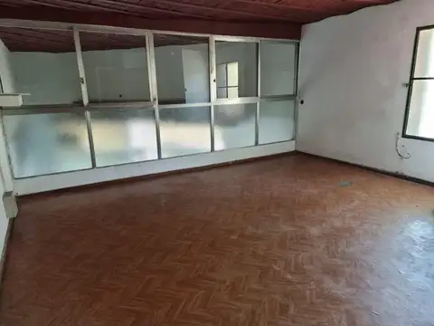 Local oficinas ubicado en calle Rioja 3600