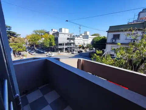 Departamento en Alquiler en Versalles, $ 1.990.000