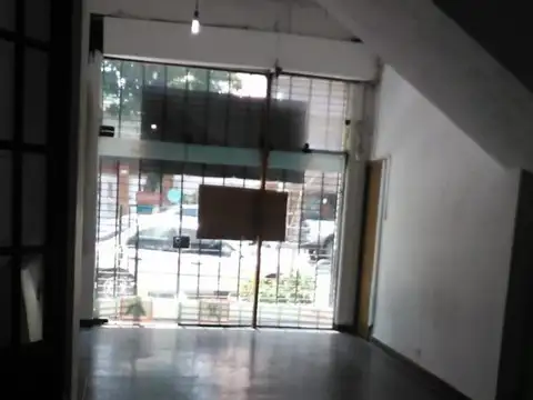 Terreno en Venta en Flores, USD 450.000