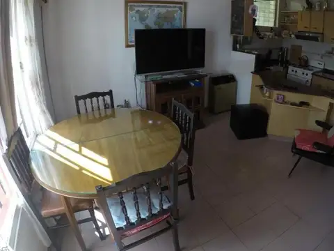 Depto Tipo Casa en Venta con 1 cocheras