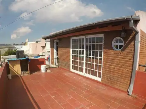 Depto Tipo Casa en Venta en Villa Bonich, USD 80.000