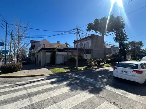 Avenida Díaz Velez 1594