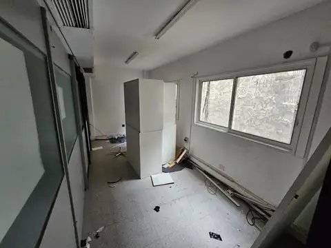 Oficina en Alquiler de 214 m2 en Microcentro