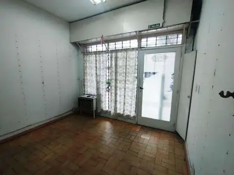 Avenida Juan Bautista Alberdi 2400
