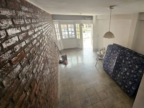 Depto Tipo Casa en Alquiler de 4 ambientes