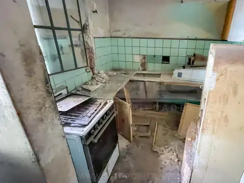 Casa 3 ambientes con 1 baño