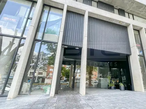 Departamento 3 ambientes Alquiler - Olivos-Maipu/Uzal