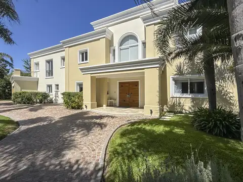 Casa en Venta - Country San Diego- Moreno, Francisco Álvarez. Buenos Aires
