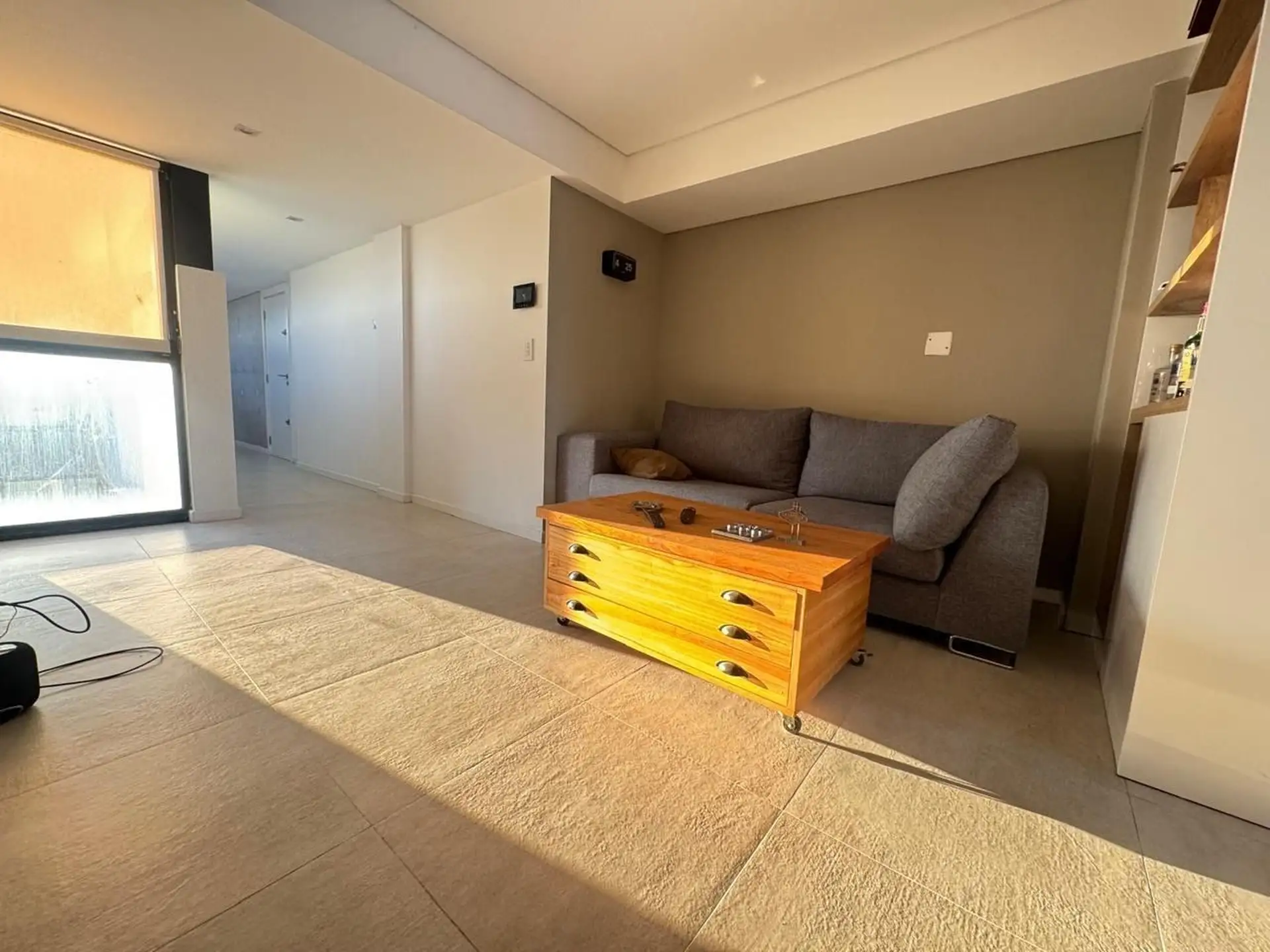 Departamento 3 ambientes con balcón, vista al mar y cochera, Constitución