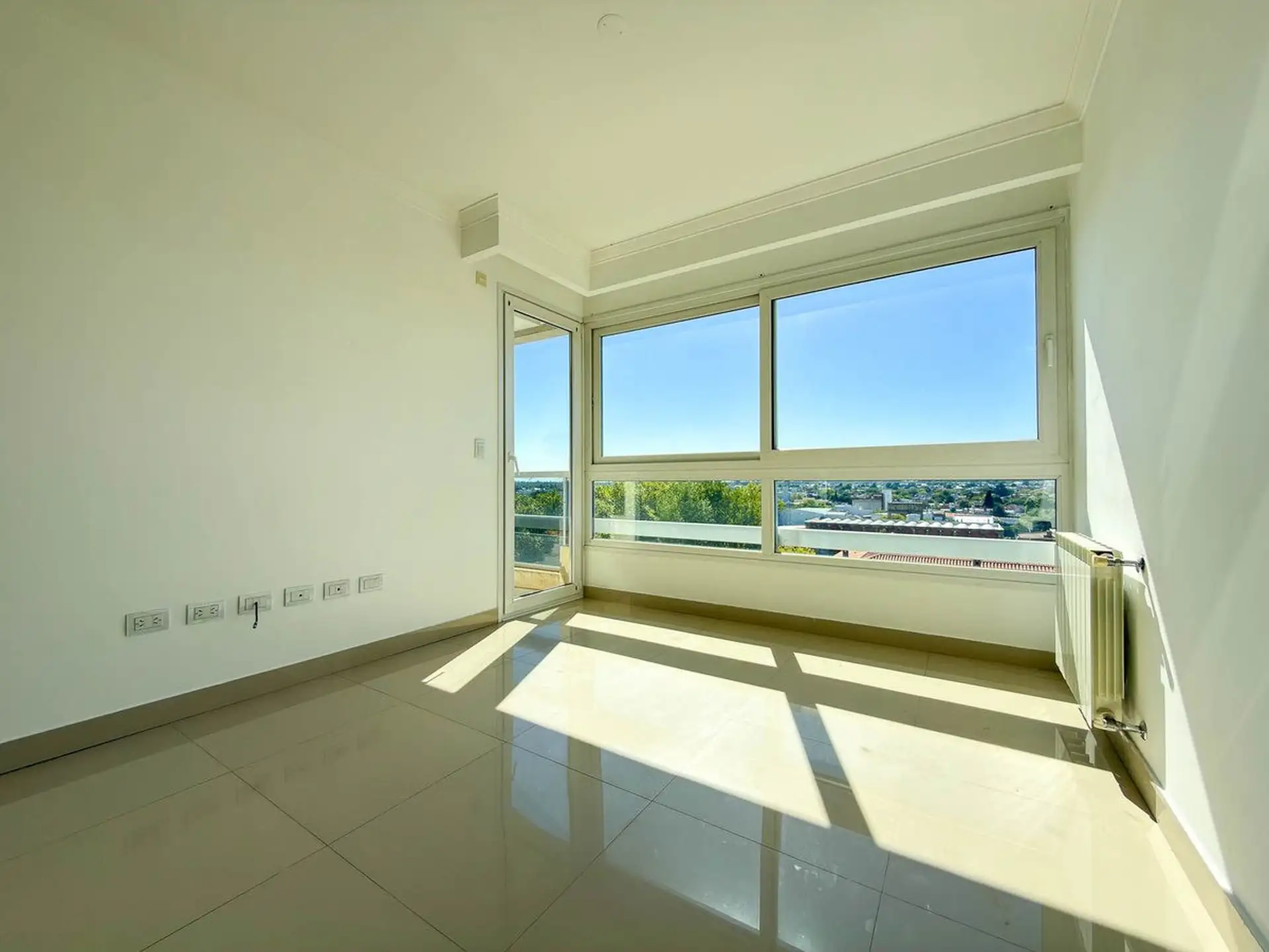 Departamento Bertoli de 3 ambientes en venta, 91m², 2 dorm, cochera — Centro