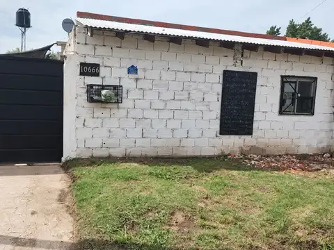 Casa - Venta - Argentina, La Matanza - Mompox 10666