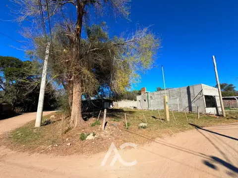 Terreno en Venta de 303,0 m2