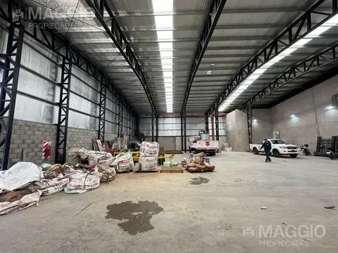 Av. Pres. Arturo Illia al 400