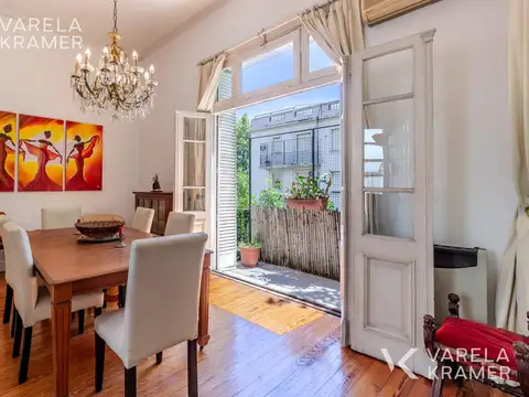 Depto Tipo Casa en Venta de 5 ambientes