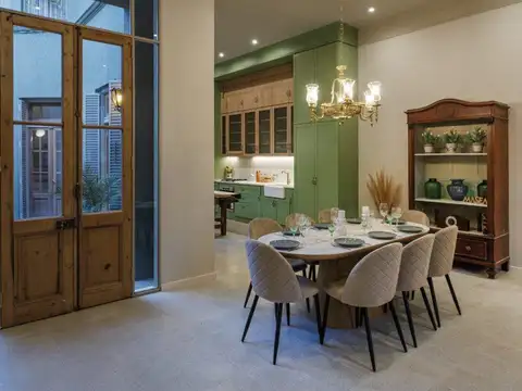 Casa 6 ambientes con 2 baños