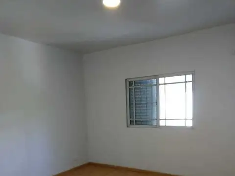 OPORTUNIDAD DUPLEX 3 AMBIENTES CON COCHERA INDEPENDIENTE
