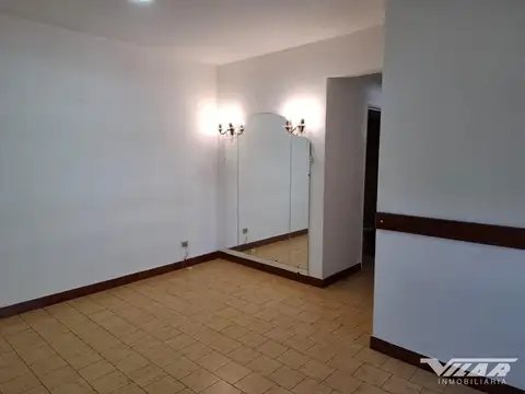 Departamento 4 ambientes en alquiler. V.Martelli - B.Parque