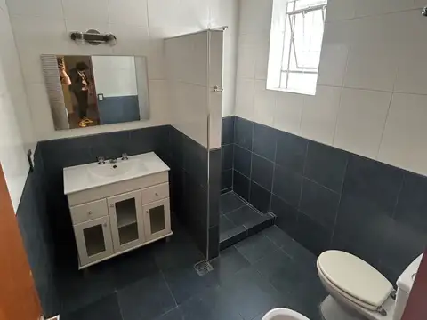 Depto Tipo Casa en Venta 40 años