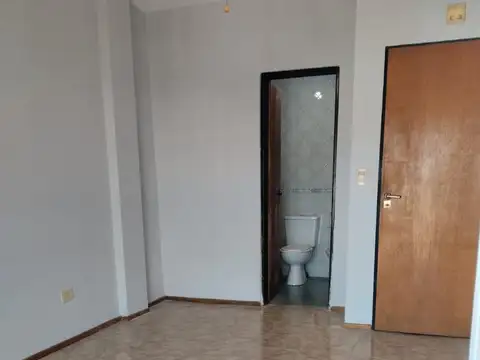 Departamento en Venta en Santos Lugares, USD 32.000