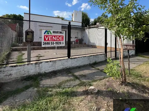Casa en venta c/ cochera en Gualeguaychú