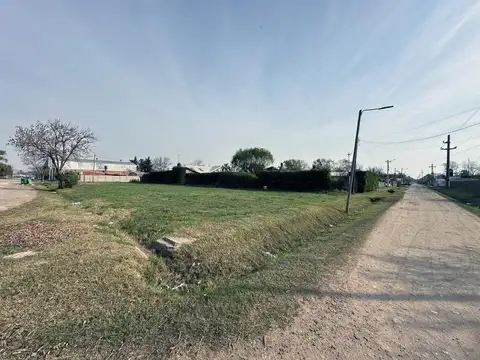 Santa Rosa entre Entre Ríos y Tucumán - Barrio Talleres - Roldán
