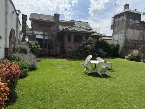 VENTA CASA 6 AMBIENTES EN SAN MIGUEL (TOMA PERMUTA MENOR) – APTA CREDITO – IDEAL DESARROLLO