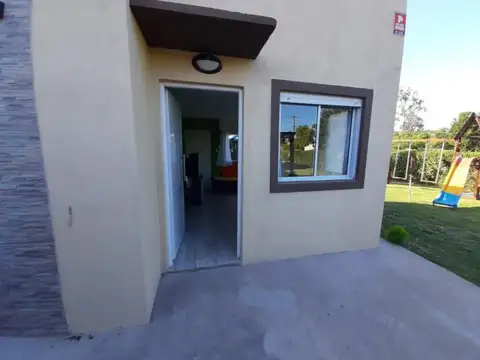 calle de los 7 hermanos 718 , Piso 0