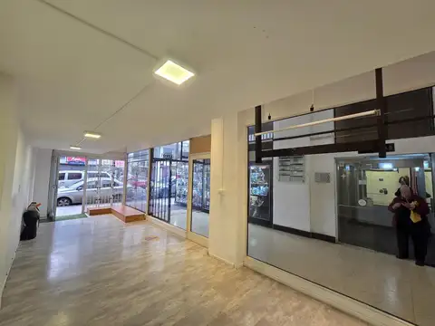 Alquiler Local Comercial. San martin 3100