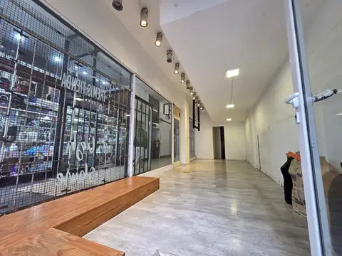 Oficina en Alquiler en Centro, $ 1.100.000