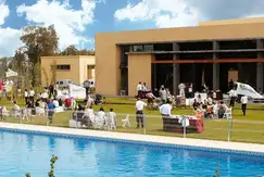 Áreas comunes piscina, gimnasio, club-house en Terravista en G.B.A. Zona Oeste, Buenos Aires