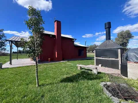 Casa Quinta en venta - 3 Dormitorios 1 Baño - San Miguel del Monte