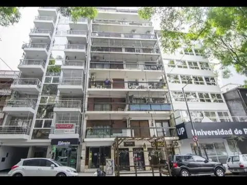 Mario Bravo 1200, Piso 6