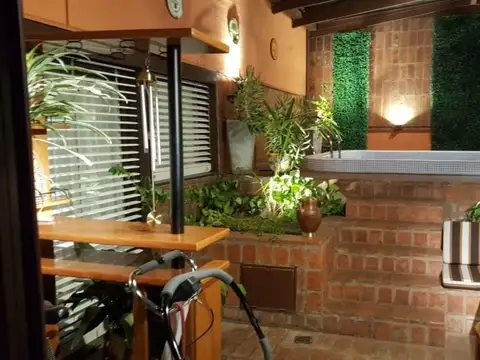 Departamento 5 ambientes con 4 baños