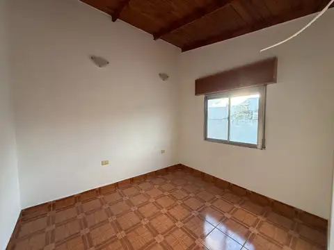 Depto Tipo Casa en Alquiler de 2 ambientes