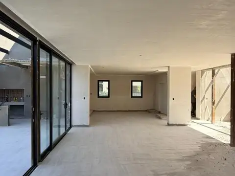 Casa en Venta en Vida, USD 670.000