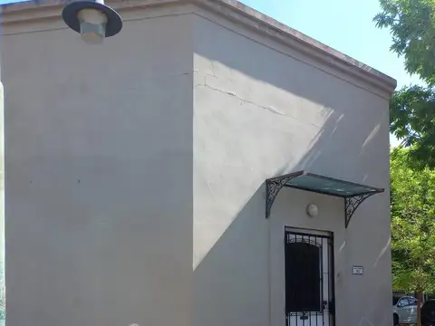 Casa en Venta en Martinez, USD 205.000