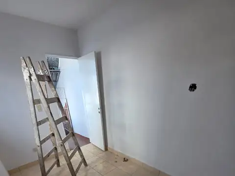 Depto Tipo Casa en Alquiler 38 años