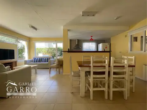 Depto Tipo Casa en Venta de 5 ambientes